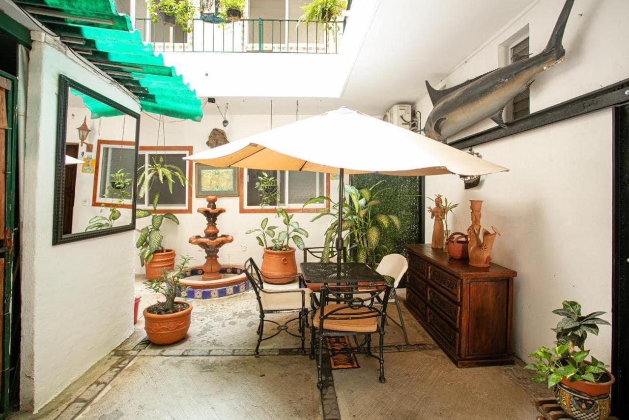 Vallarta Jr Suites Puerto Vallarta Eksteriør billede